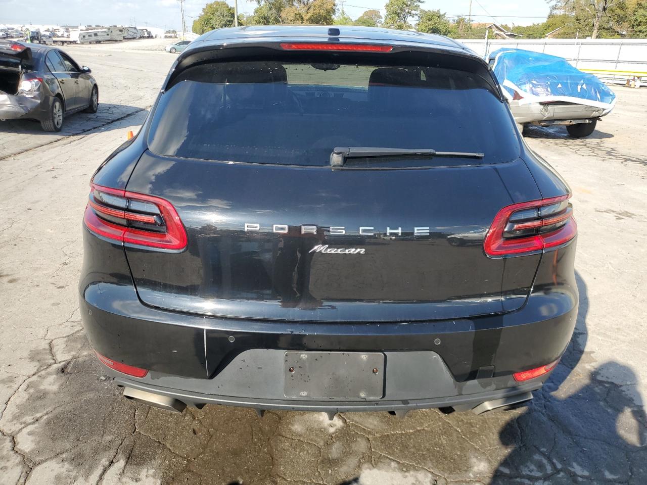Porsche Macan Image 4