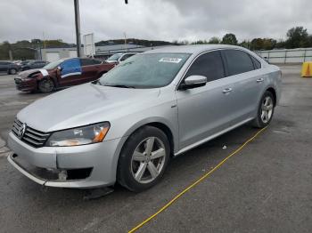  Salvage Volkswagen Passat