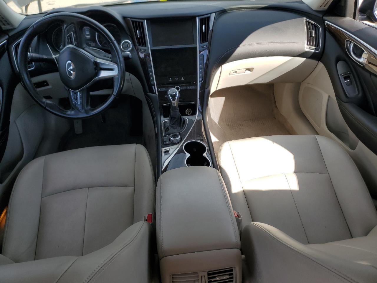 INFINITI Q50 Luxe Image 8