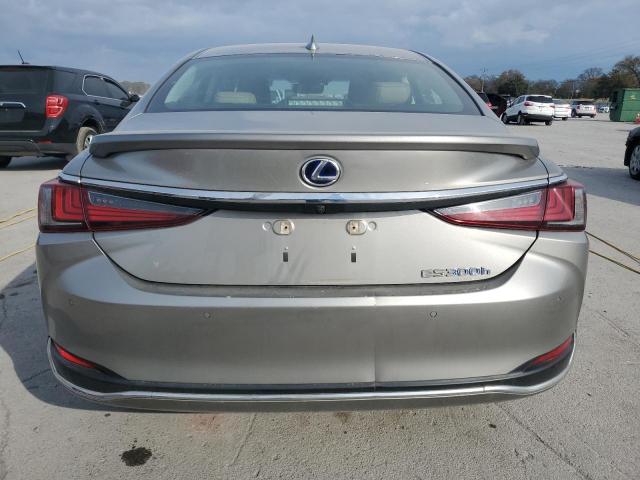 Lexus Es 300h Ultra Luxury Image 5