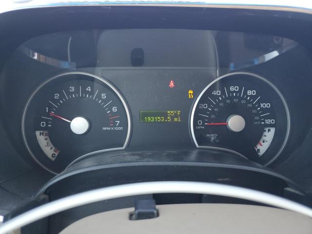 Ford Explorer Xlt Image 10