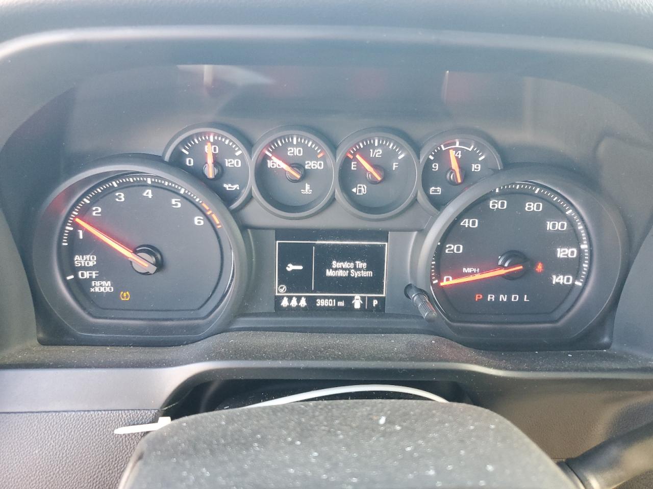 Chevrolet Silverado C1500 Custom Image 9