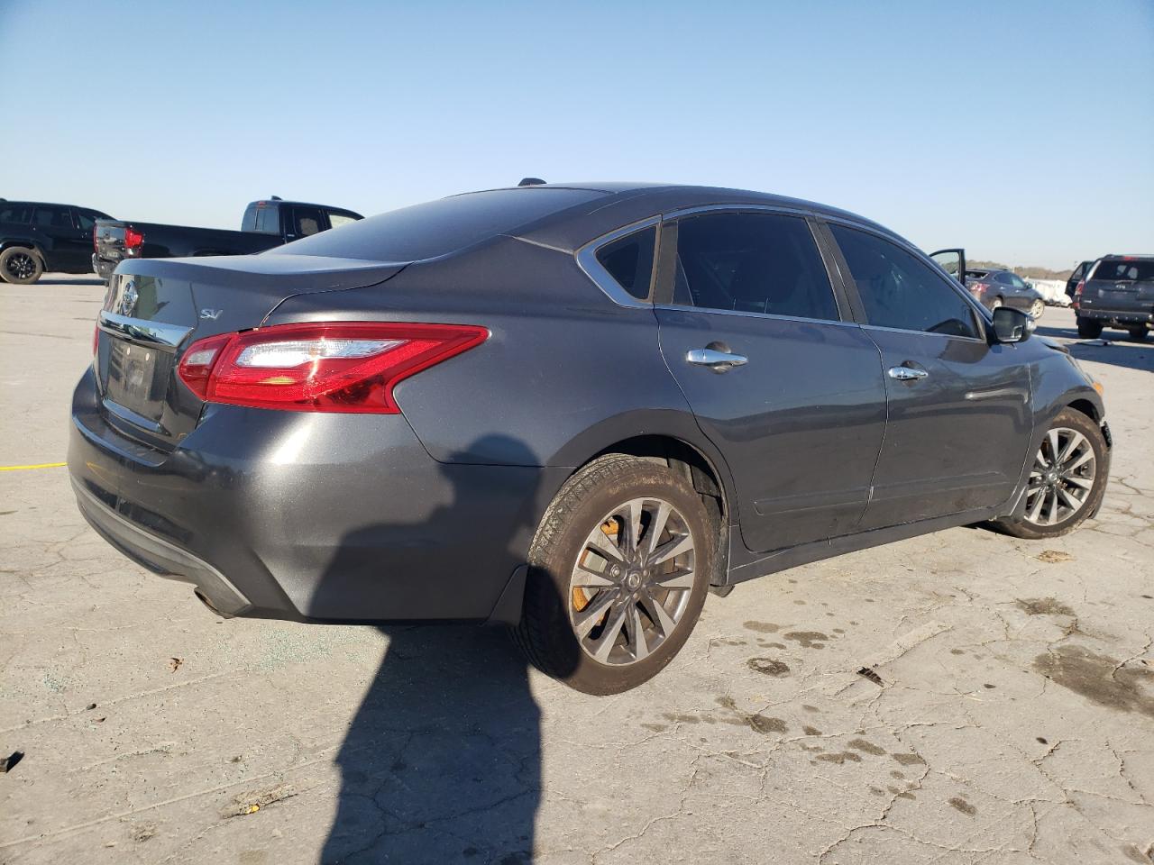 Nissan Altima 2.5 Image 6