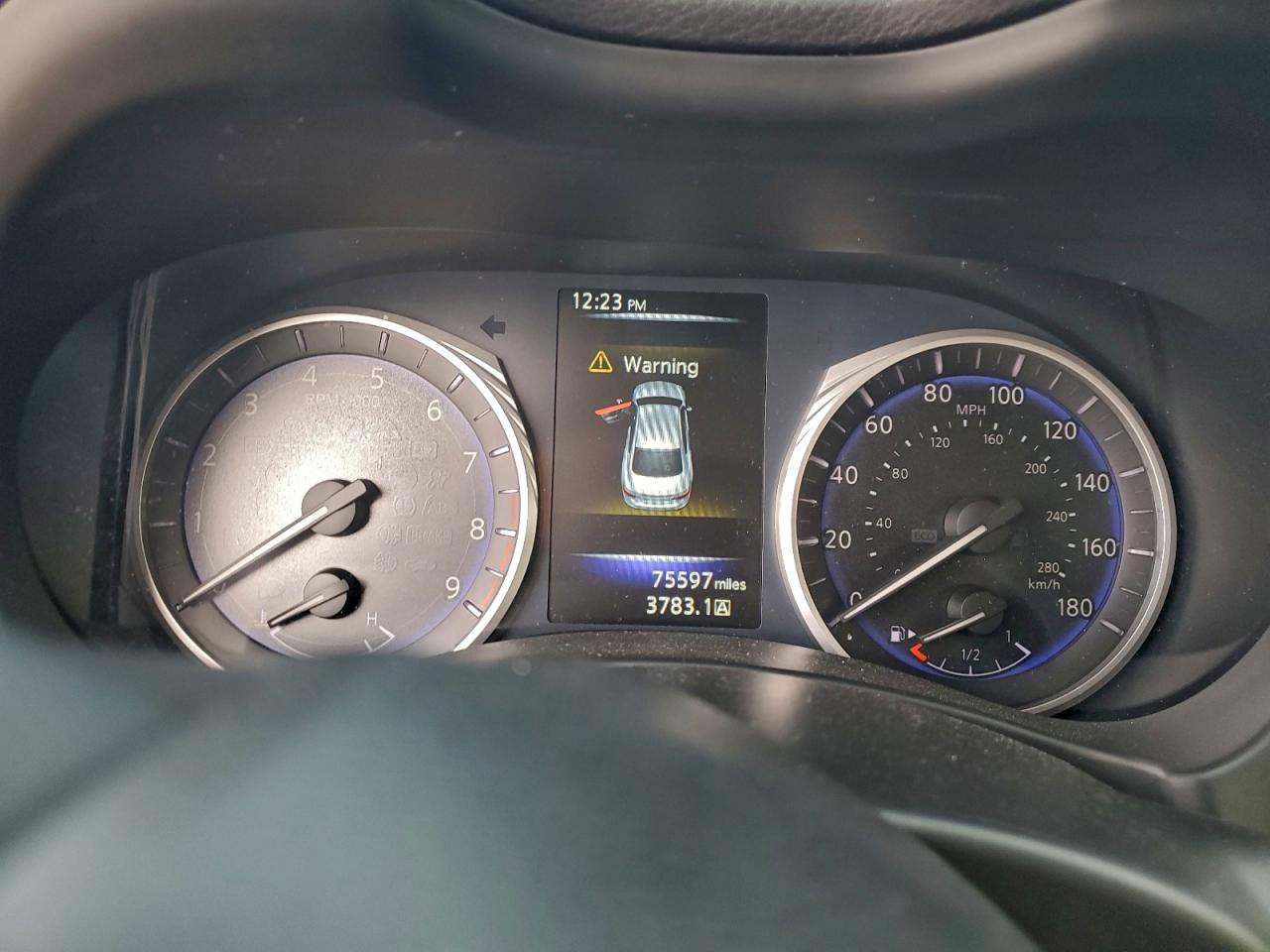 INFINITI Q50 Base Image 12