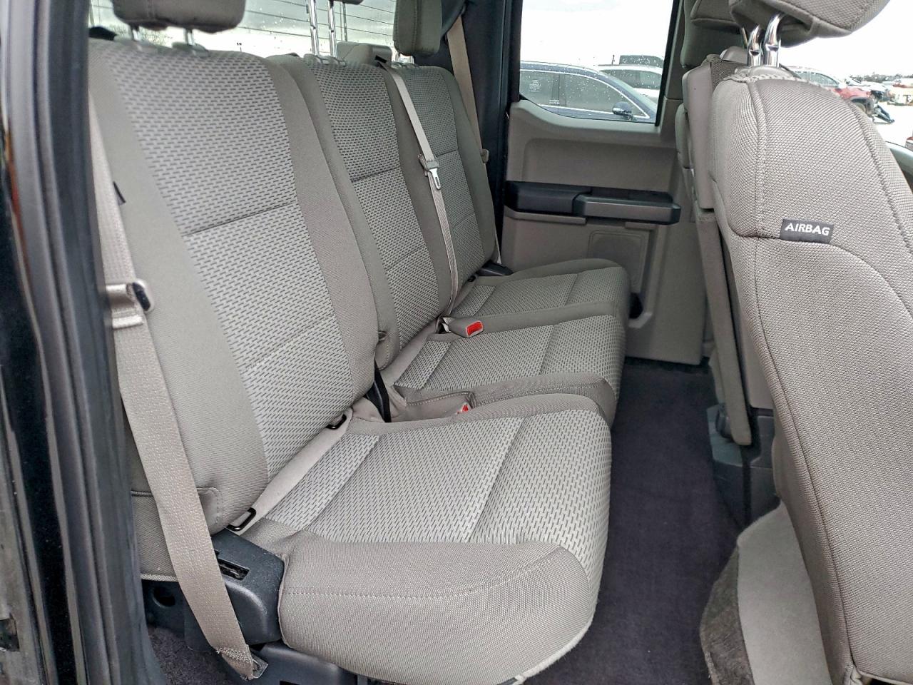 Ford F-150 Super Cab Image 13