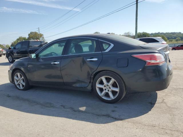 Nissan Altima 2.5 Image 9