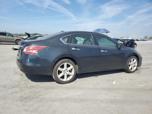 Nissan Altima 2.5 Image 2
