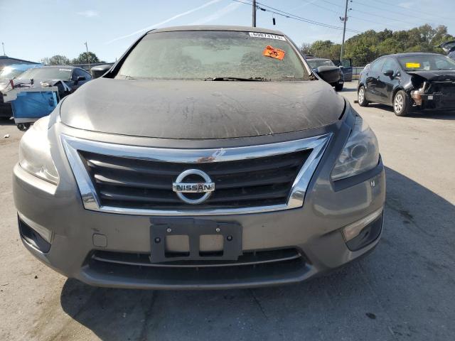 Nissan Altima 2.5 Image 5