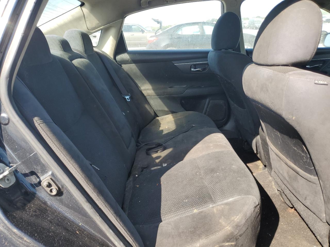 Nissan Altima 2.5 Image 8