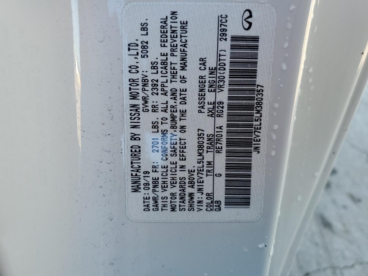 INFINITI Q60 Pure Image 10