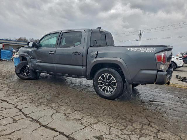 Toyota Tacoma Double Cab Image 9