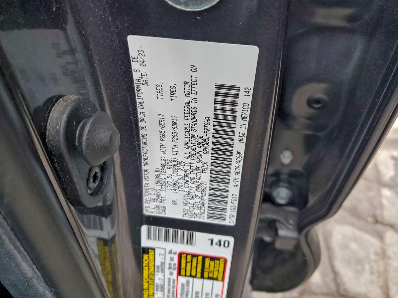 Toyota Tacoma Double Cab Image 12