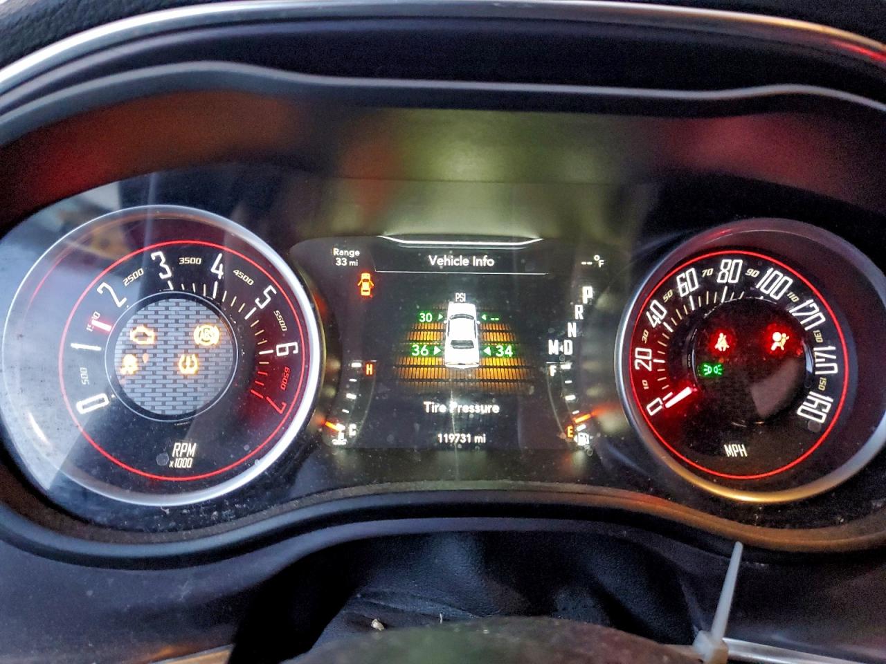 Dodge Challenger Sxt Image 6