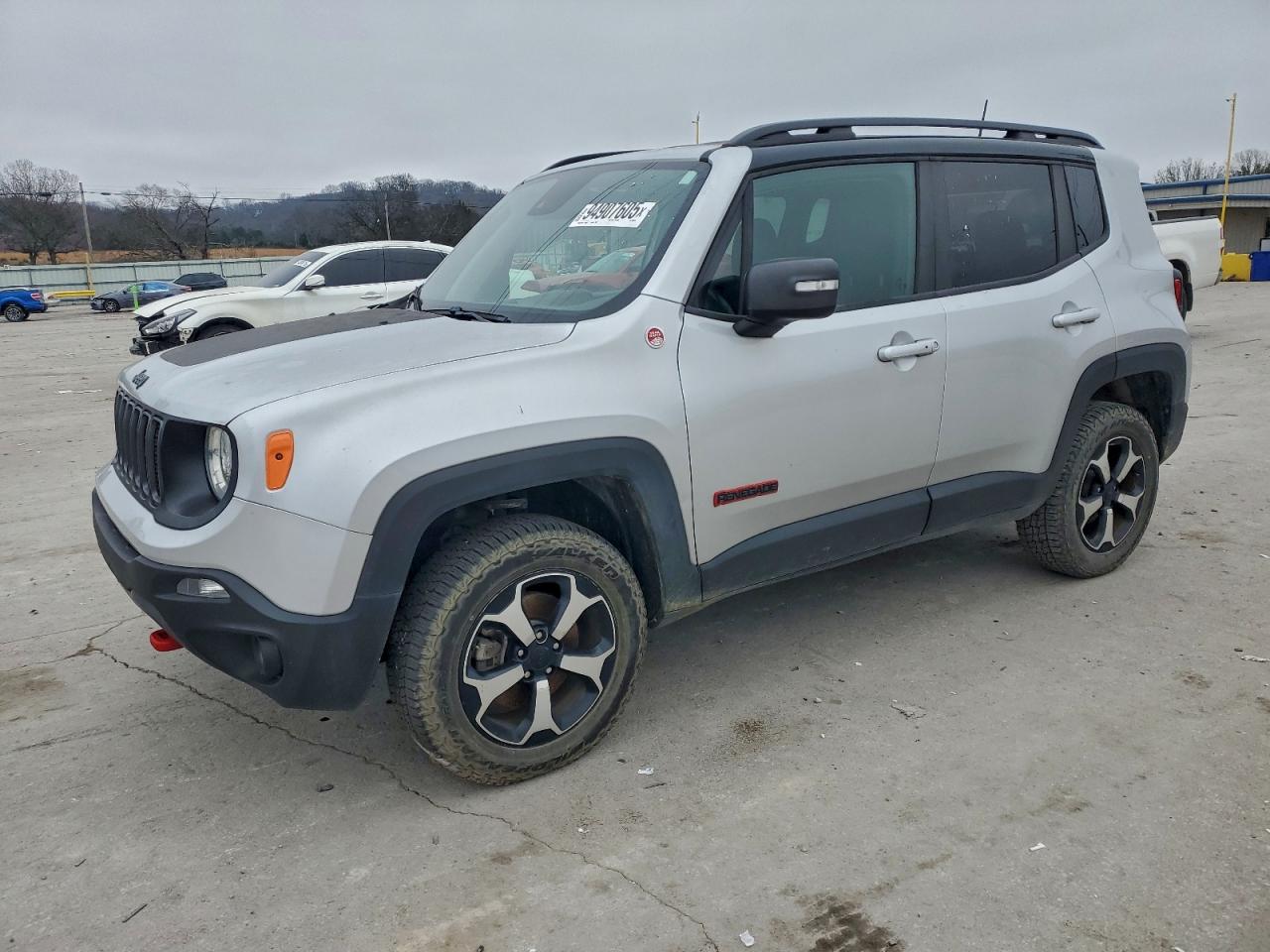 Jeep Renegade Trailhawk Image 1