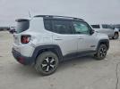 Jeep Renegade Trailhawk Image 4