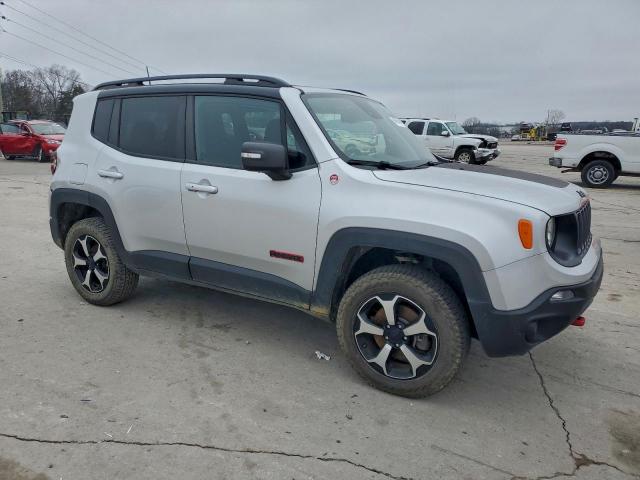 Jeep Renegade Trailhawk Image 5
