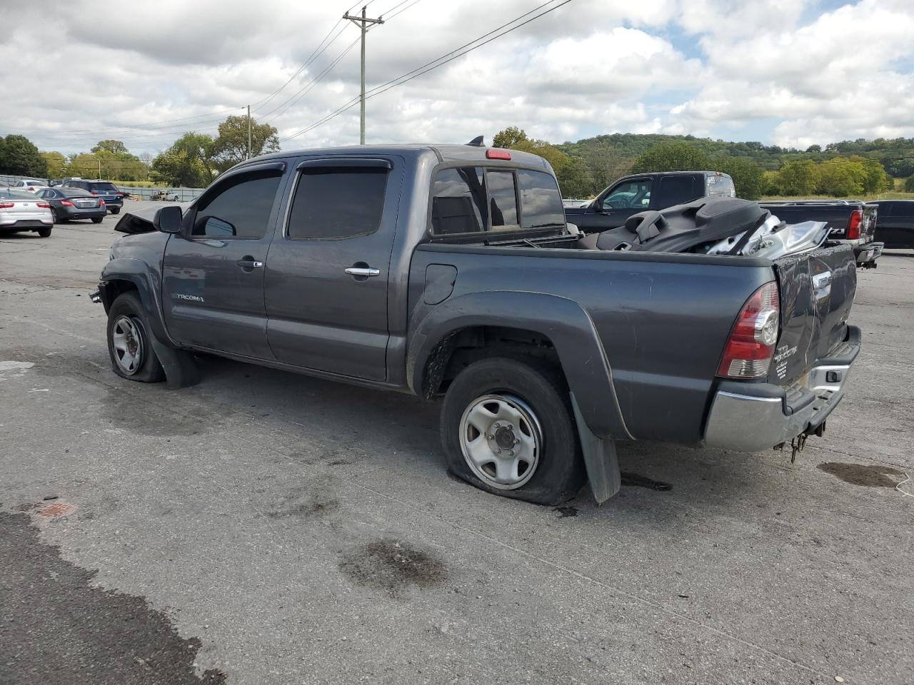 Toyota Tacoma Double Cab Prerunner Image 3
