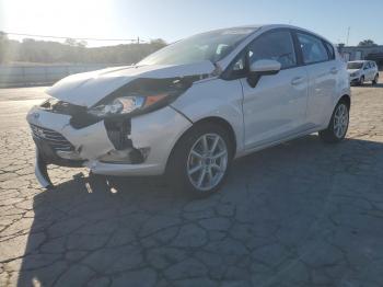  Salvage Ford Fiesta