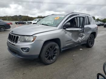 Salvage Jeep Compass