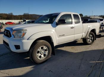  Salvage Toyota Tacoma