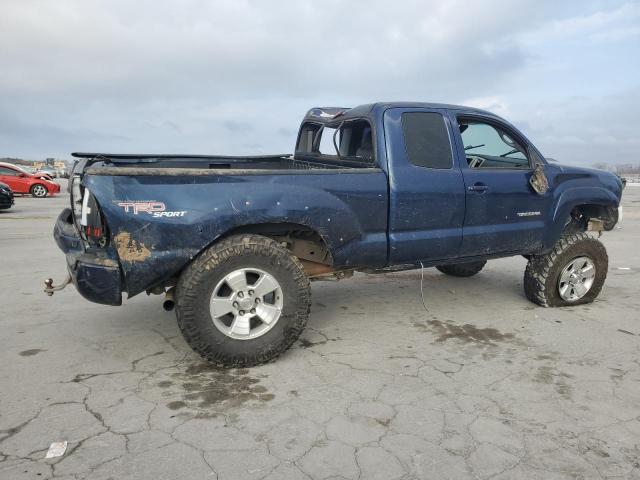 Toyota Tacoma Prerunner Access Cab Image 9