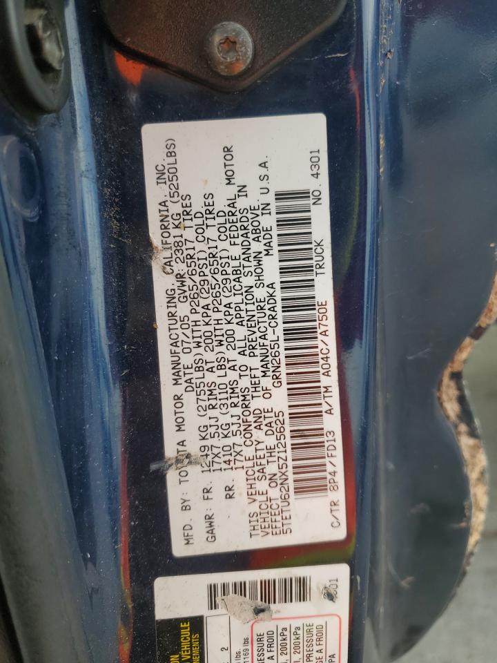 Toyota Tacoma Prerunner Access Cab Image 4