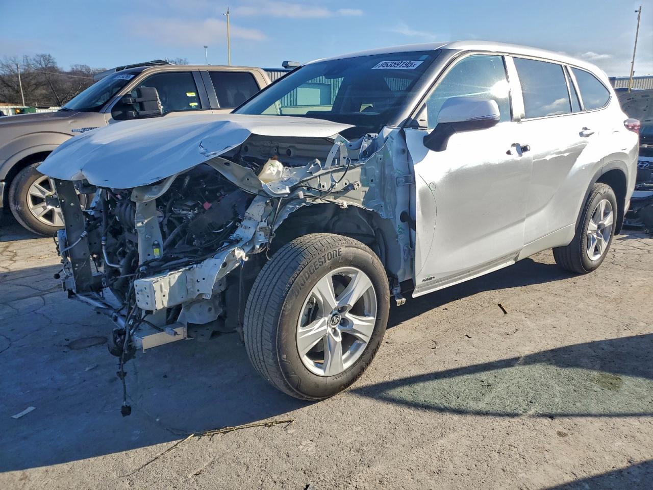 Toyota Highlander Hybrid Le Image 1