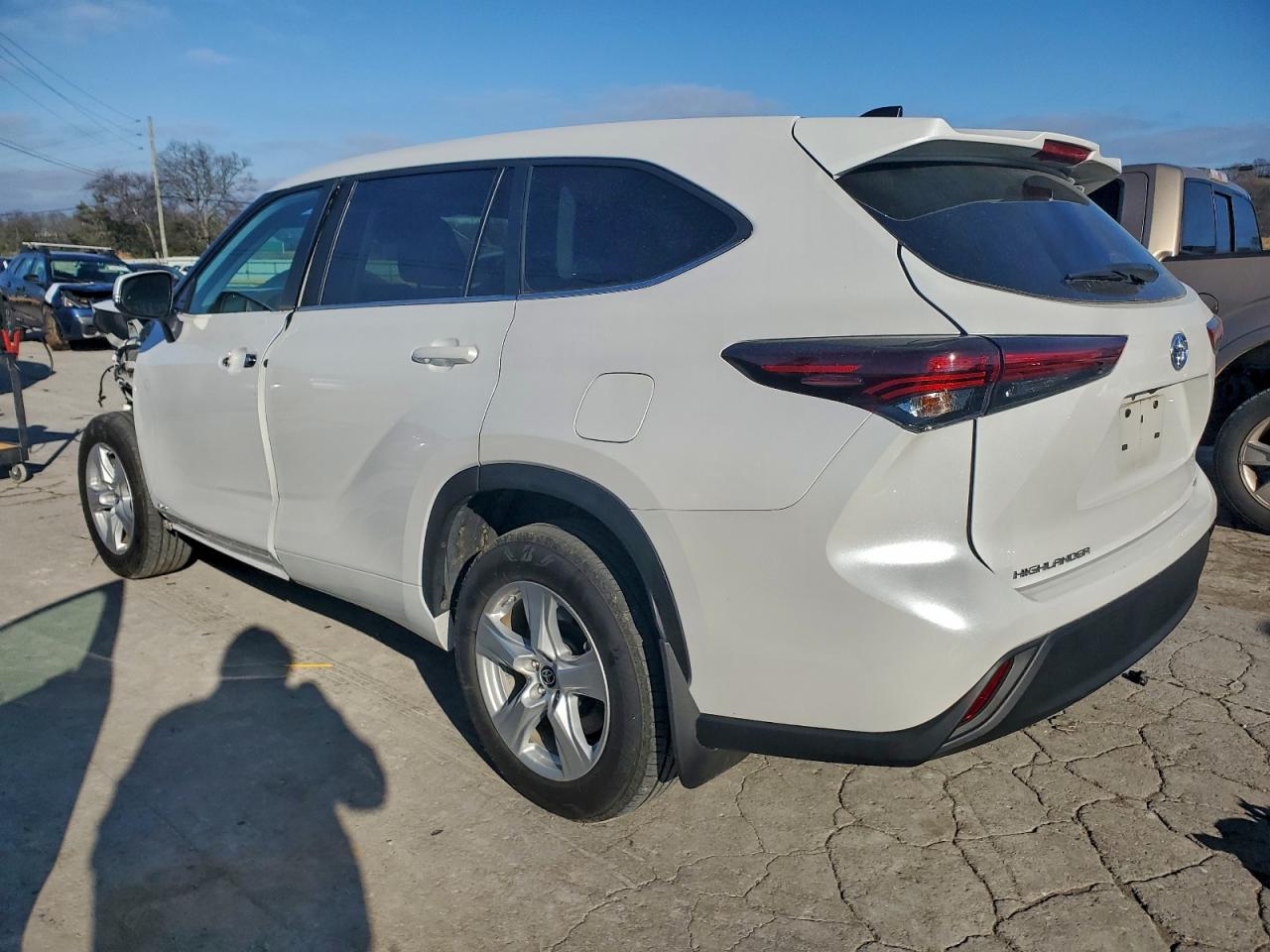 Toyota Highlander Hybrid Le Image 5