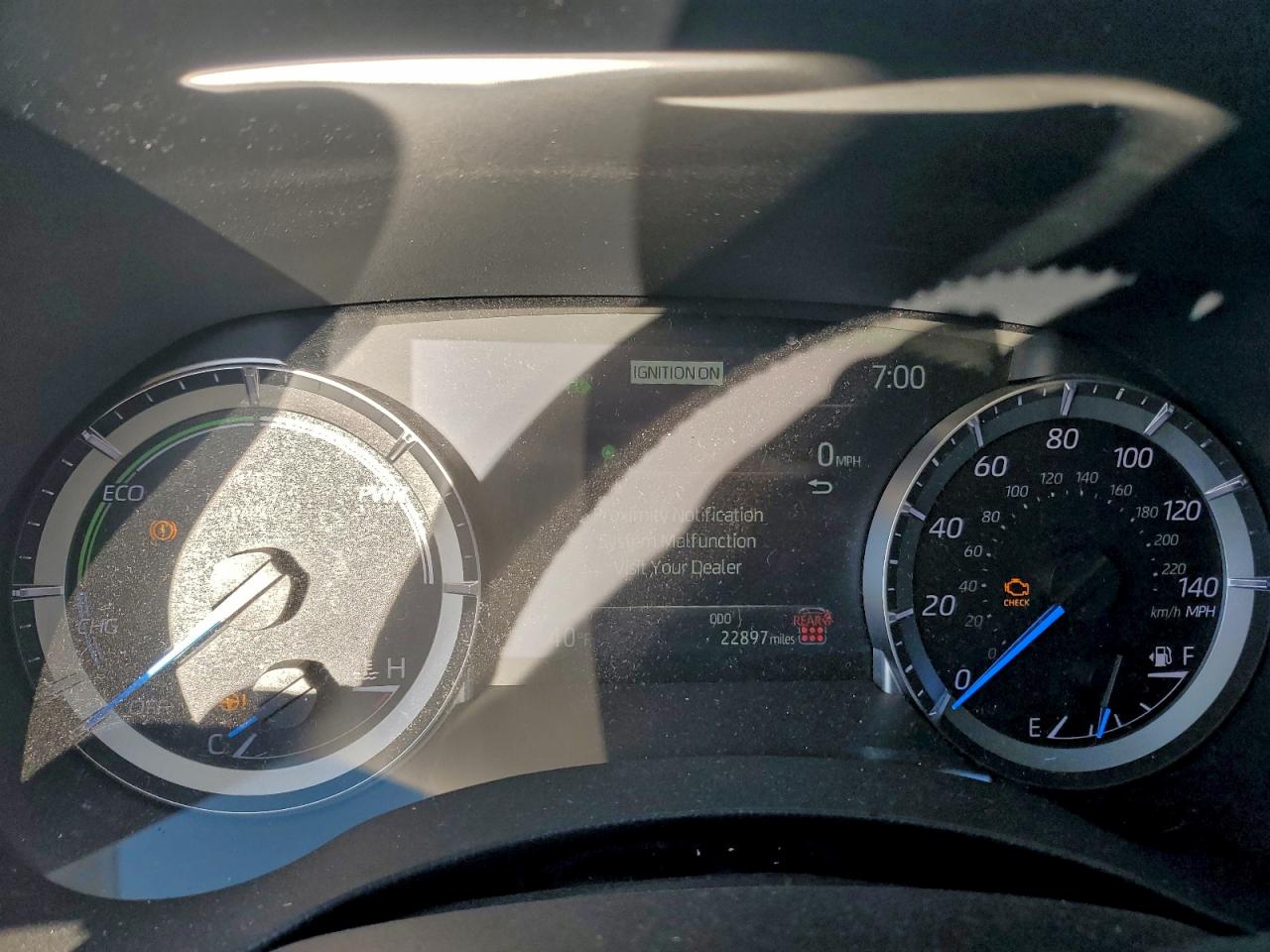 Toyota Highlander Hybrid Le Image 9