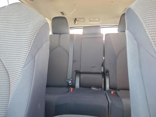 Toyota Highlander Hybrid Le Image 12