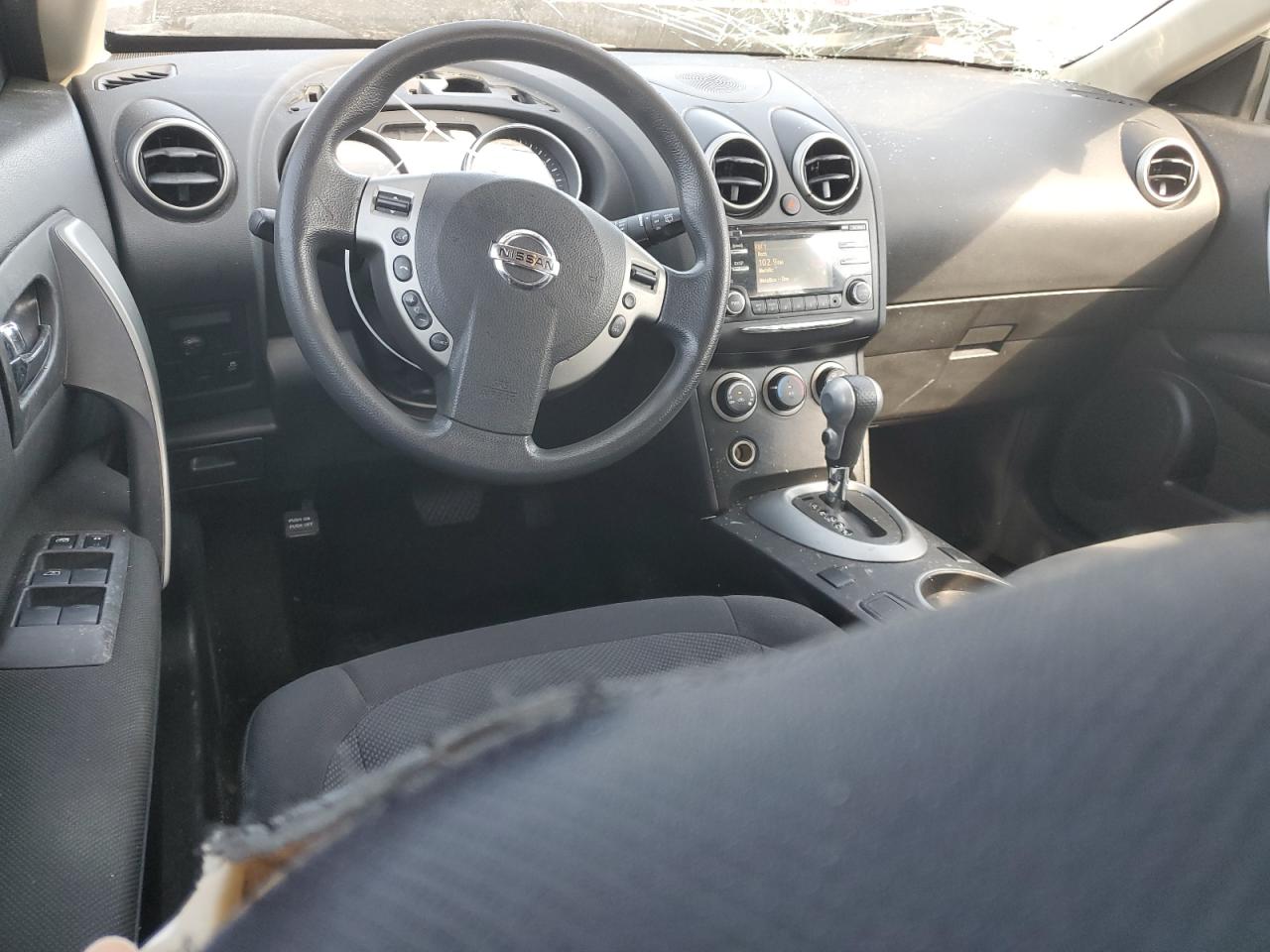 Nissan Rogue S Image 9