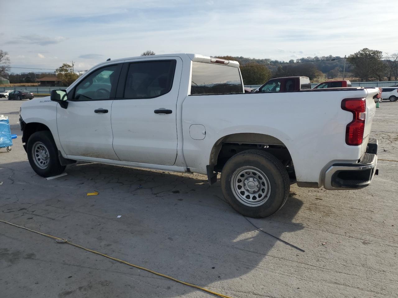 Chevrolet Silverado C1500 Image 4