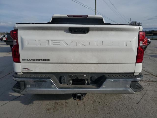 Chevrolet Silverado C1500 Image 3