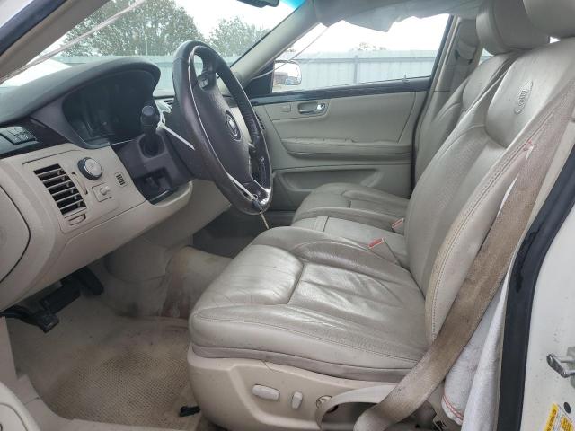 Cadillac DTS Image 5