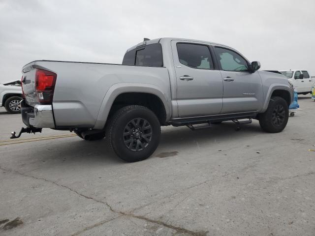 Toyota Tacoma Double Cab Image 10