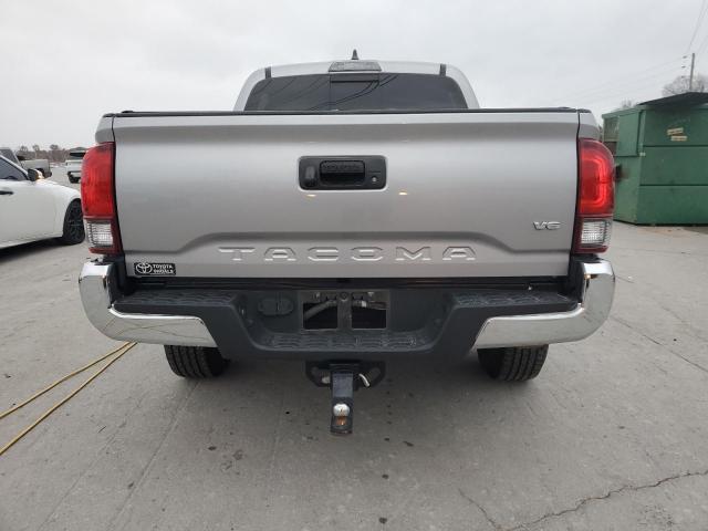 Toyota Tacoma Double Cab Image 11
