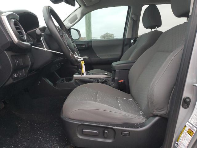 Toyota Tacoma Double Cab Image 9