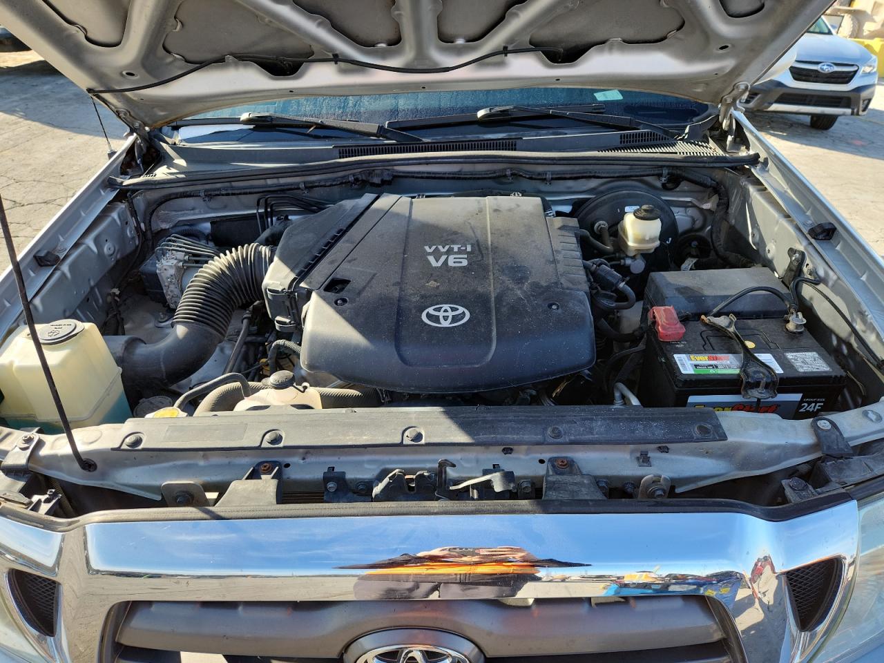 Toyota Tacoma Double Cab Prerunner Image 13