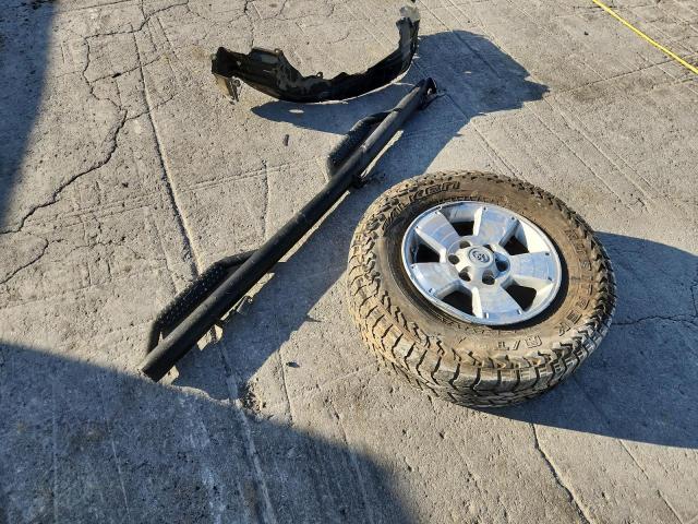 Toyota Tacoma Double Cab Prerunner Image 4