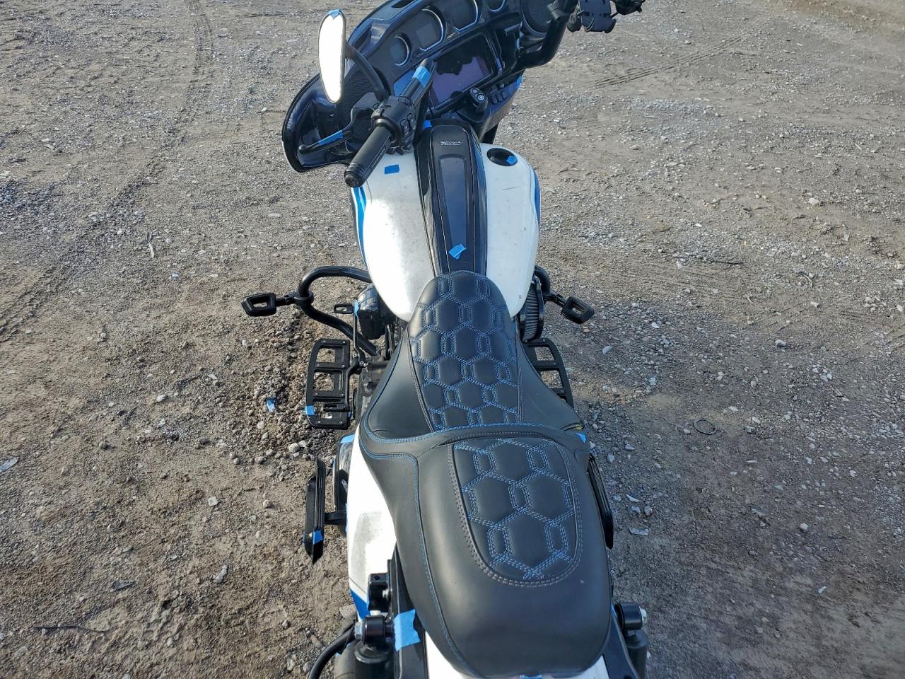 Harley-Davidson Flhxs Image 6