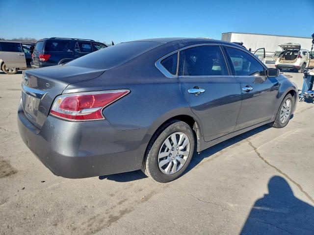 Nissan Altima 2.5 Image 12