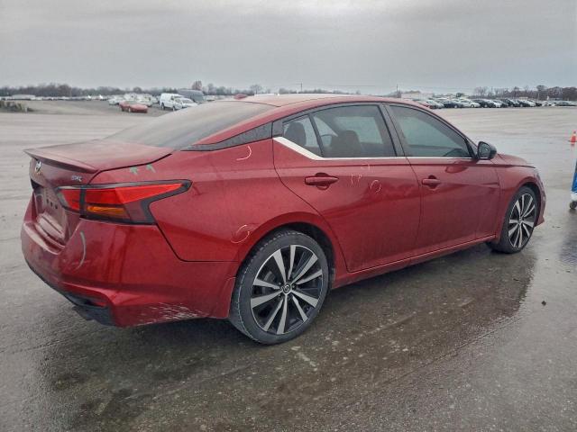 Nissan Altima Sr Image 10