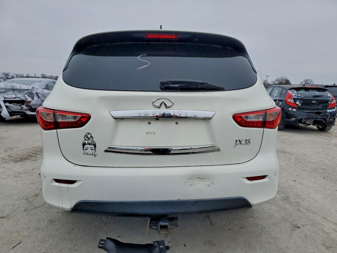 INFINITI JX35 Image 10