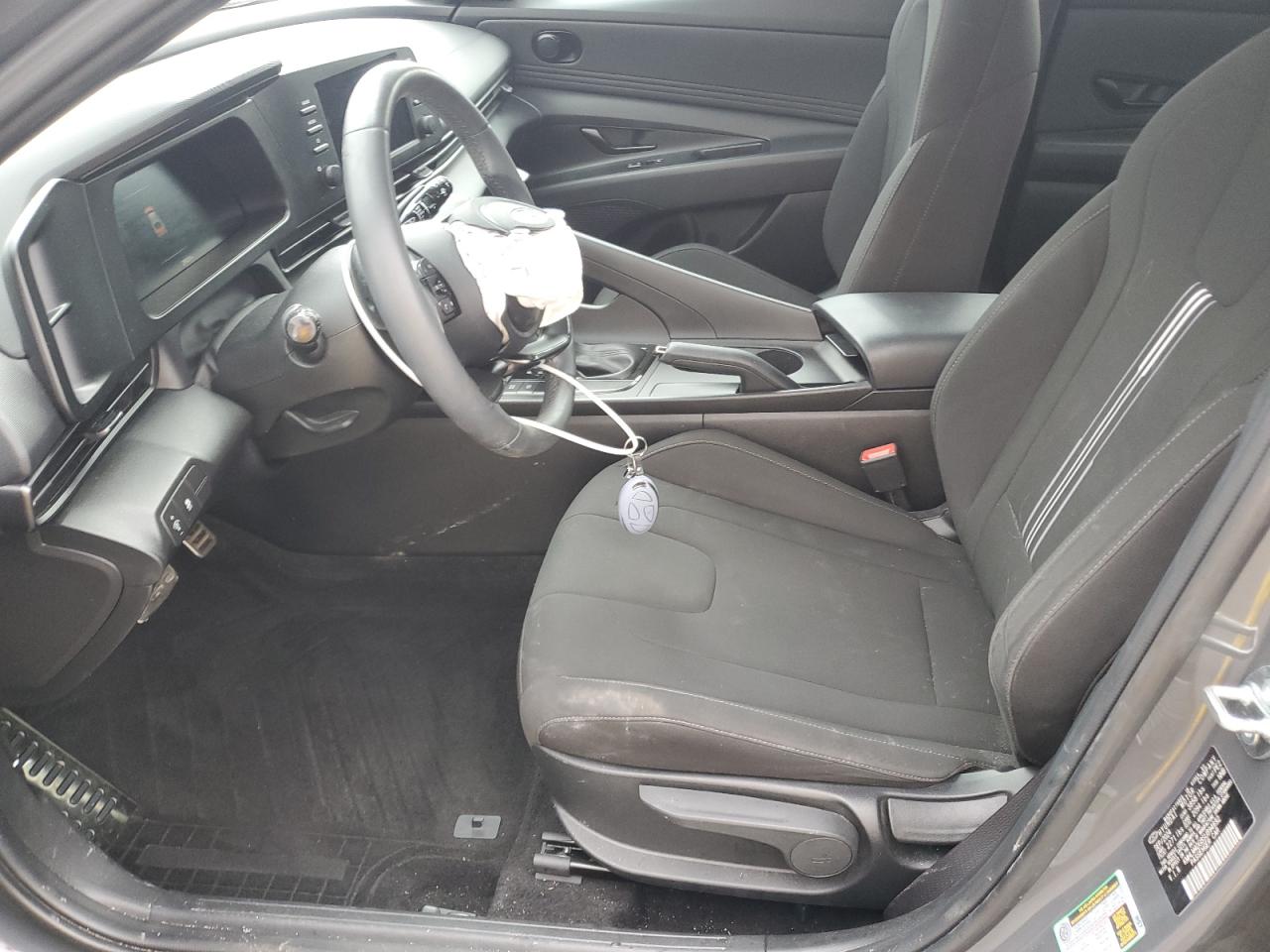 Hyundai ELANTRA Sel Sport Image 9