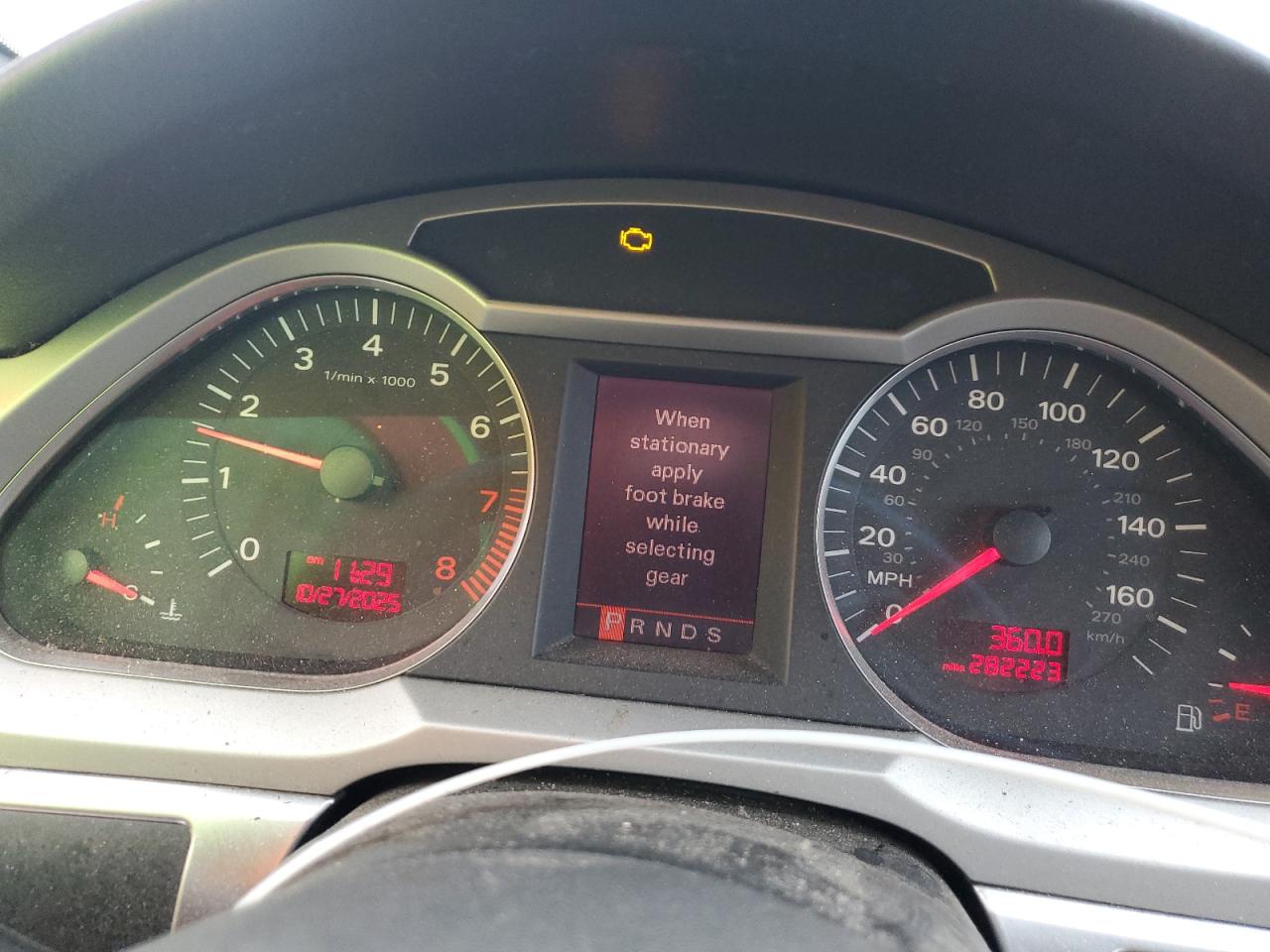 Audi A6 3.2 Image 11