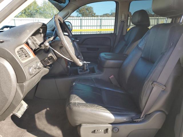 Chevrolet Silverado K1500 Ltz Image 11