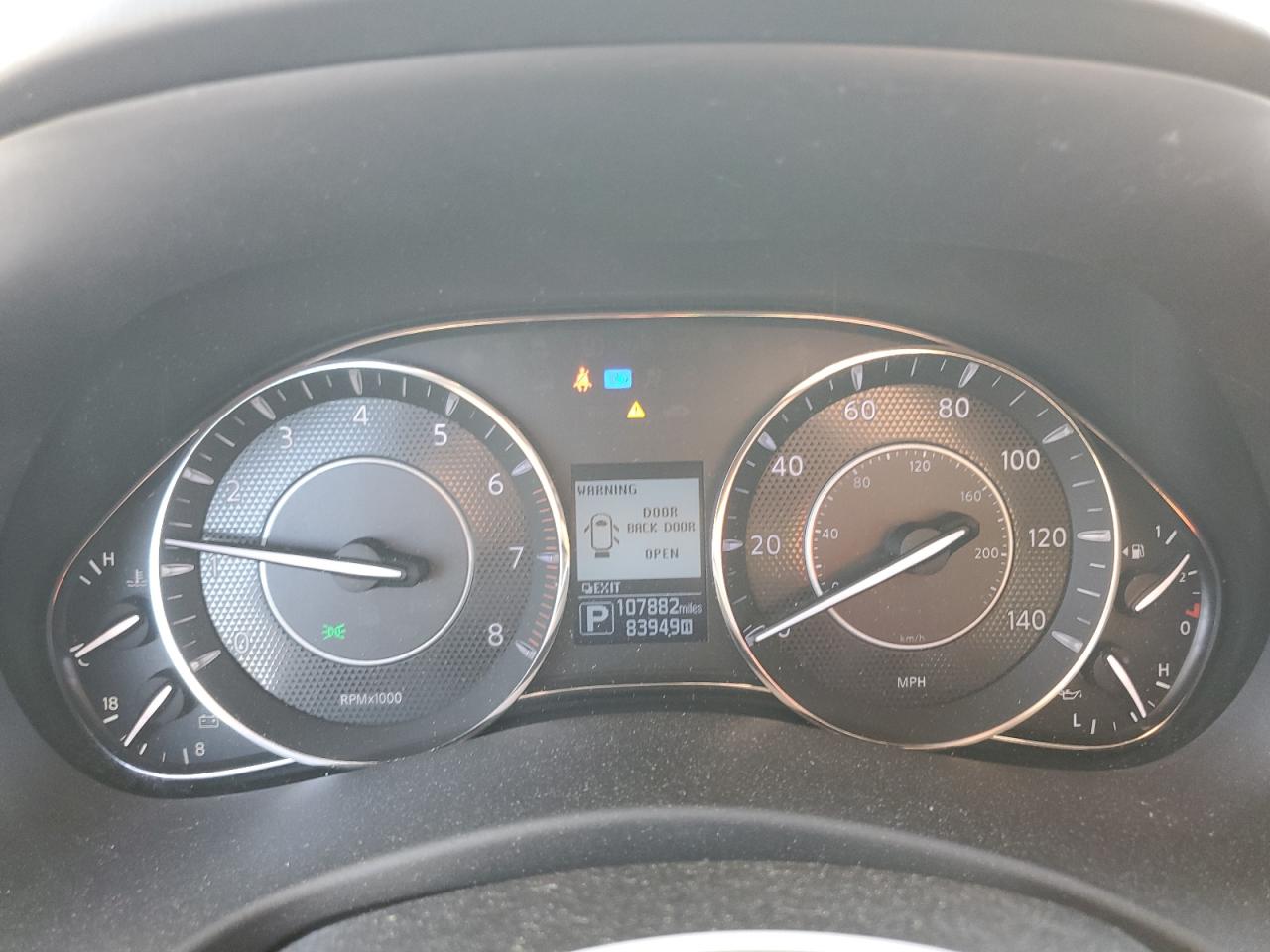 Nissan Armada Sv Image 10