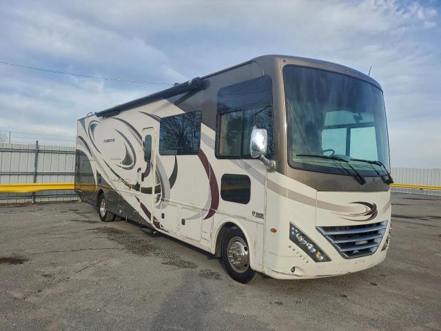  Salvage Thor Motor Coach Hurricane