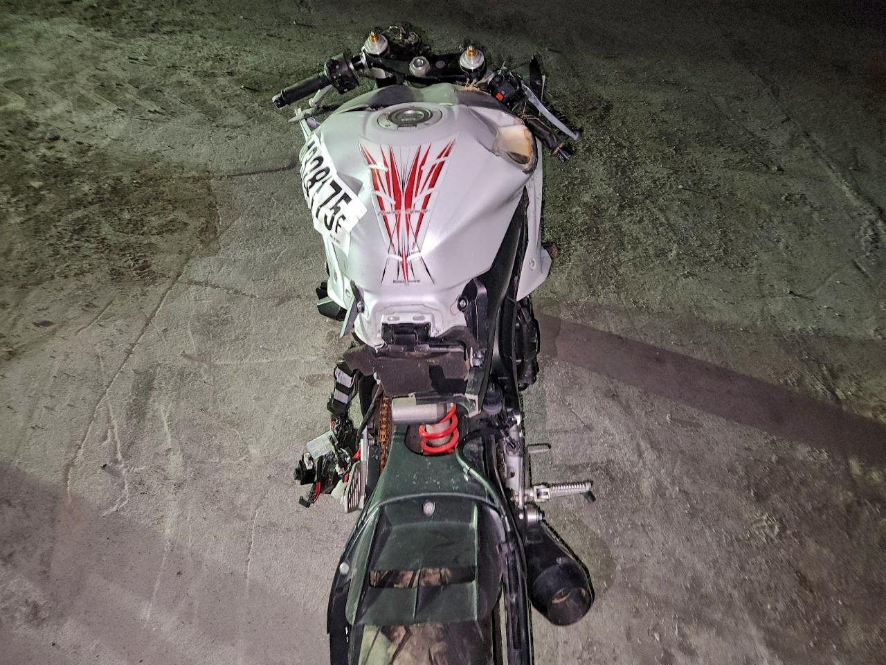 Yamaha Yzf600 Image 7