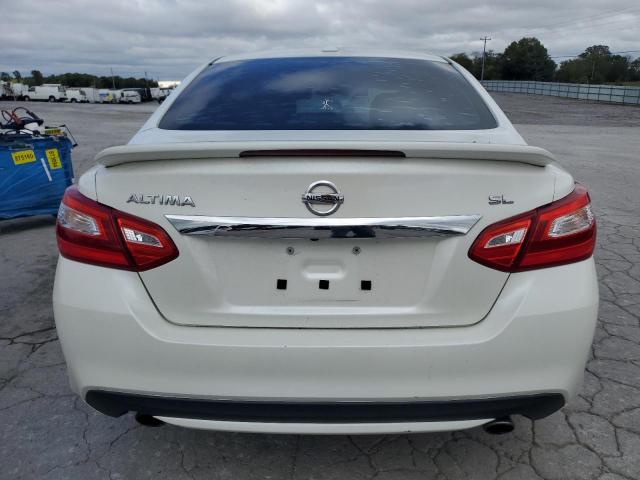 Nissan Altima 2.5 Image 10